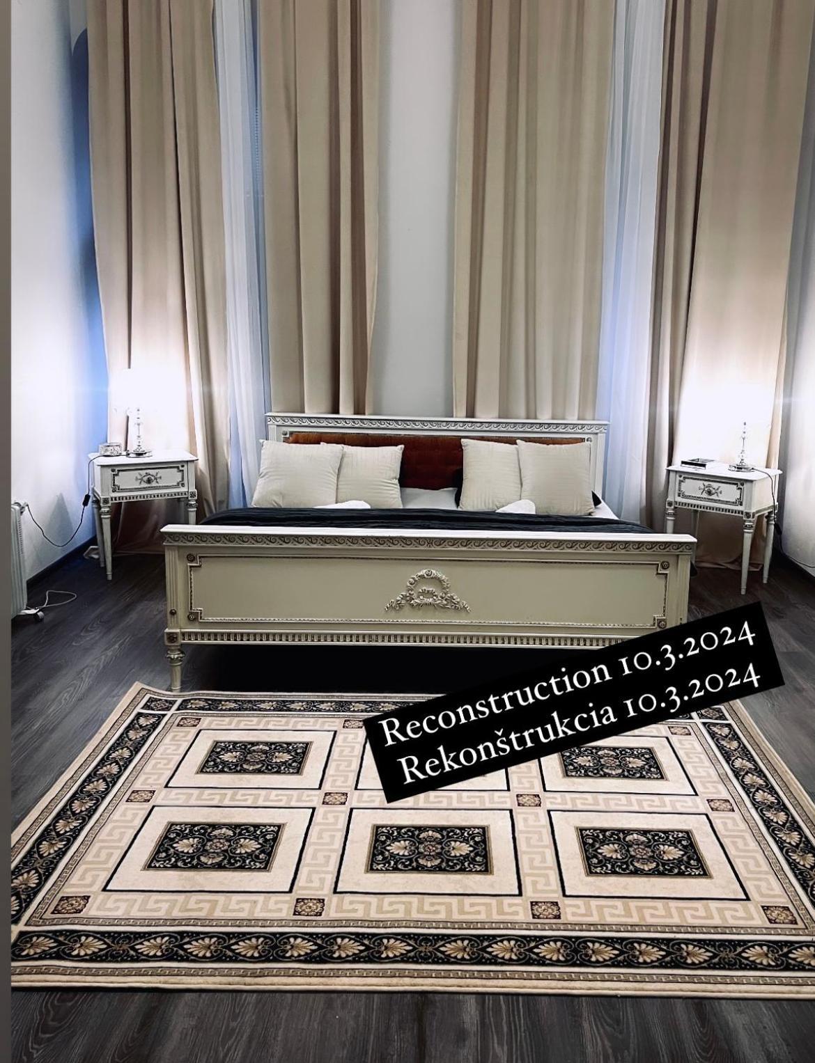 Csaky Palace Bratislava 3 Екстер'єр фото